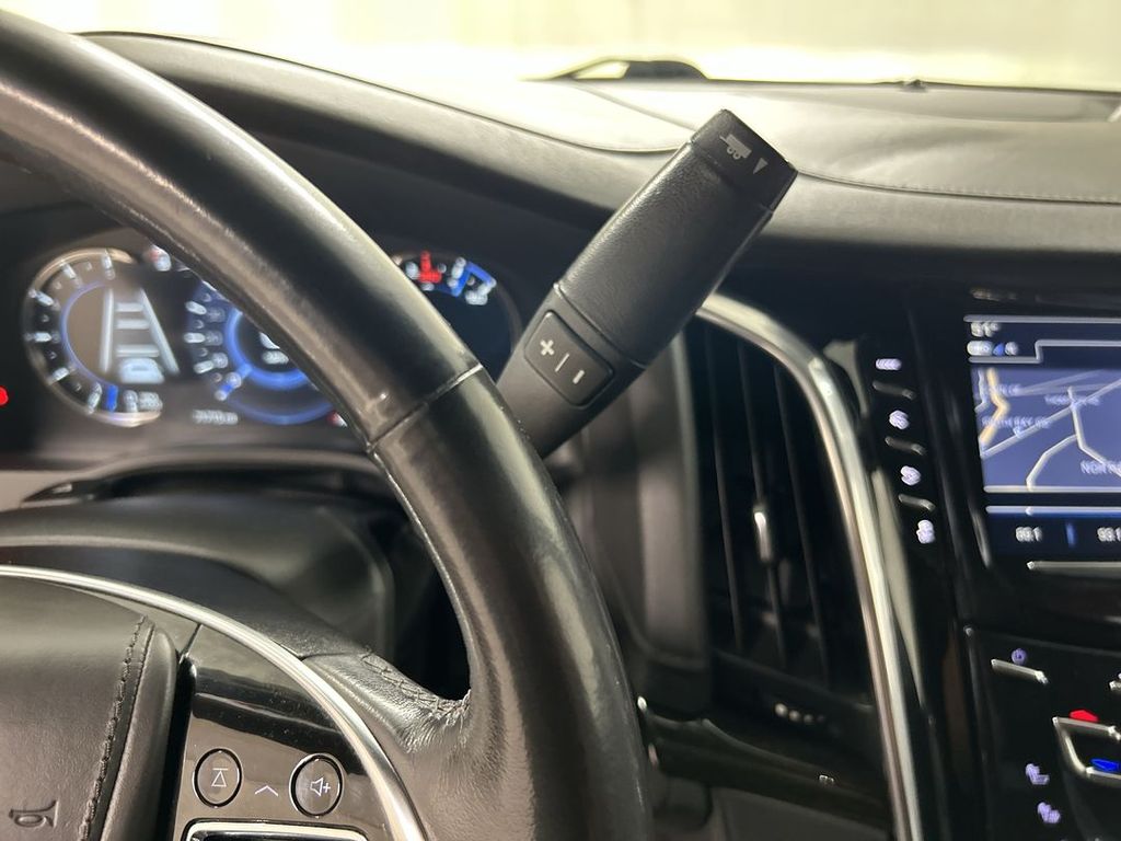 2020 Cadillac Escalade Platinum - Photo 17