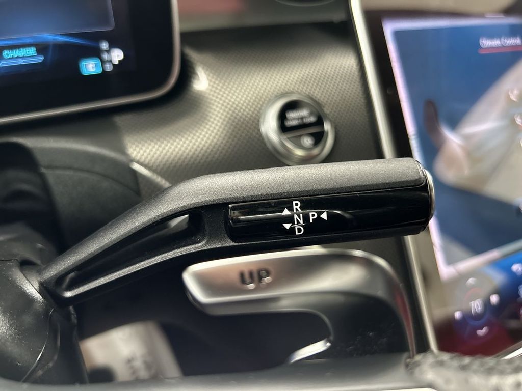 2024 Mercedes-Benz C-Class Sedan AMG C43 - Photo 18