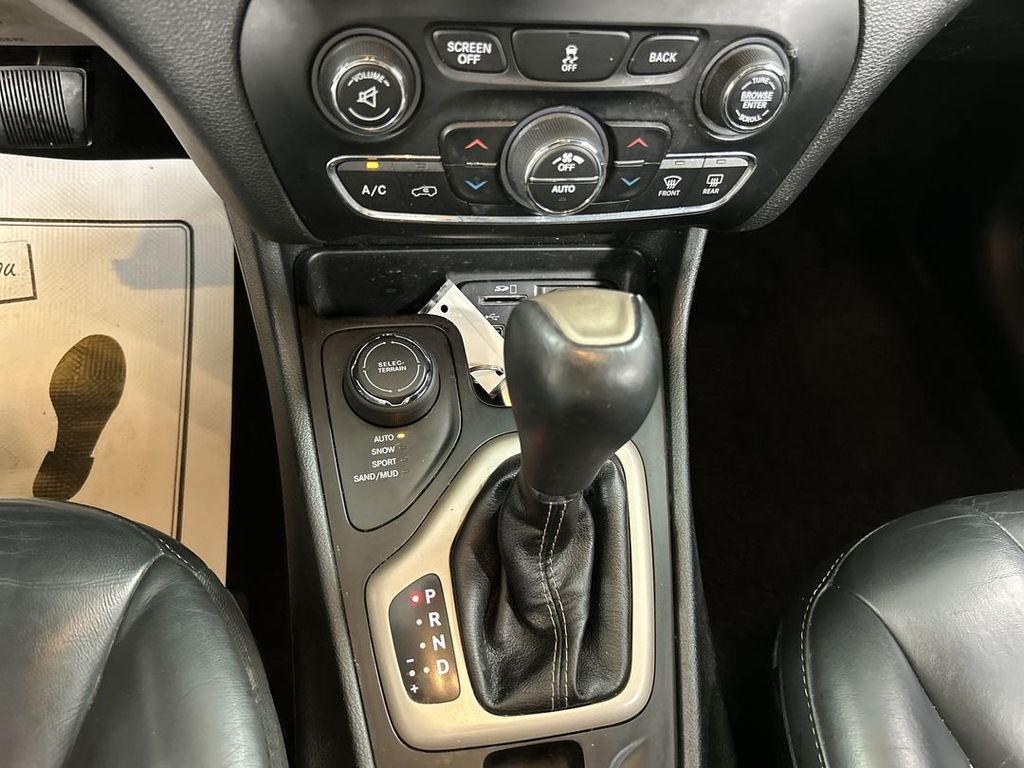 Photo 17