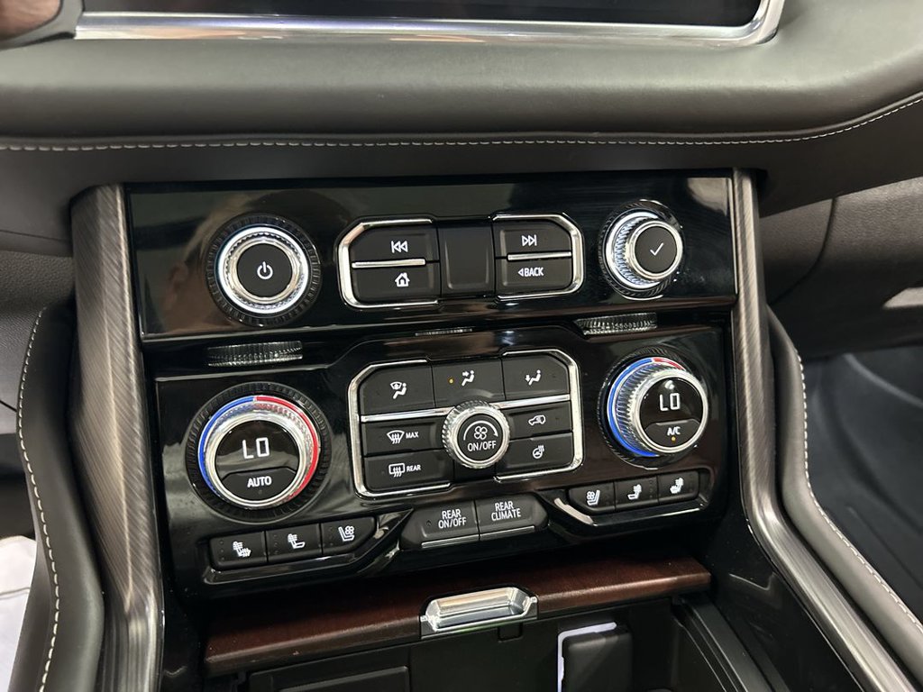 2023 GMC Yukon Denali Ultimate - Photo 15