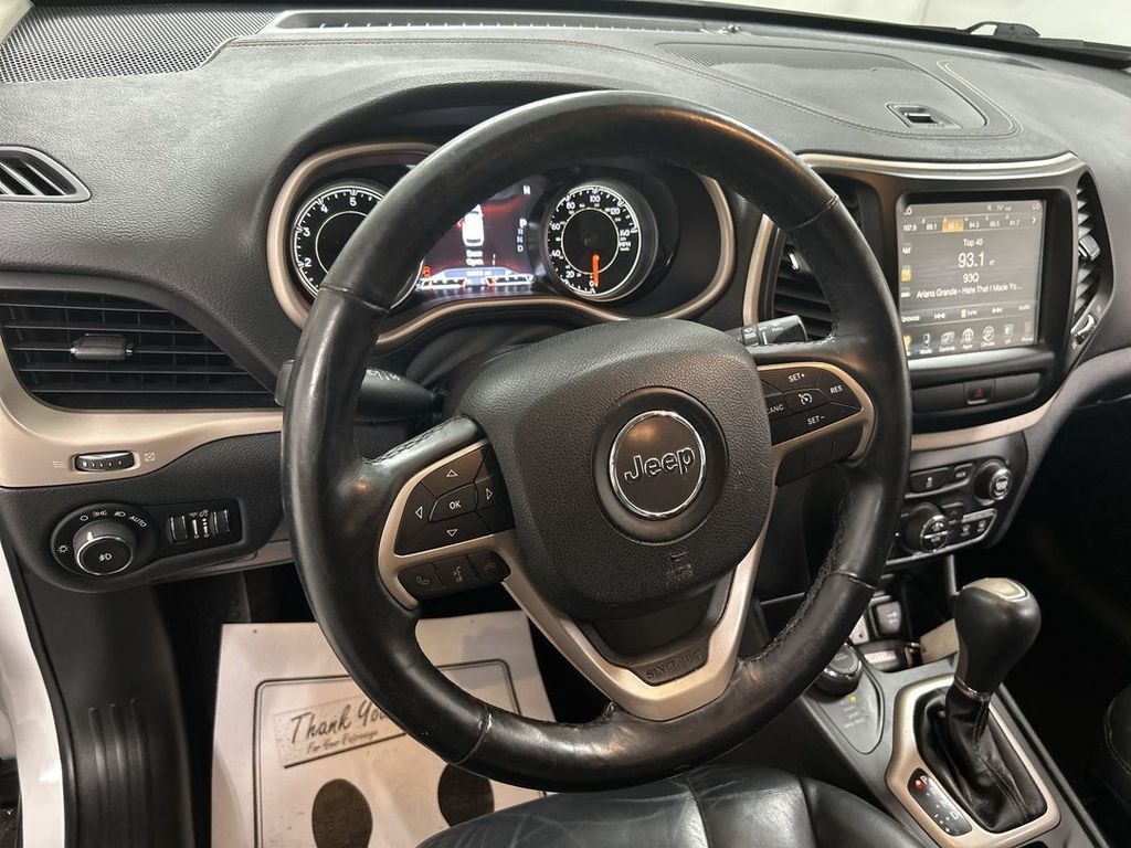 Used 2017 Jeep Cherokee Limited SUV