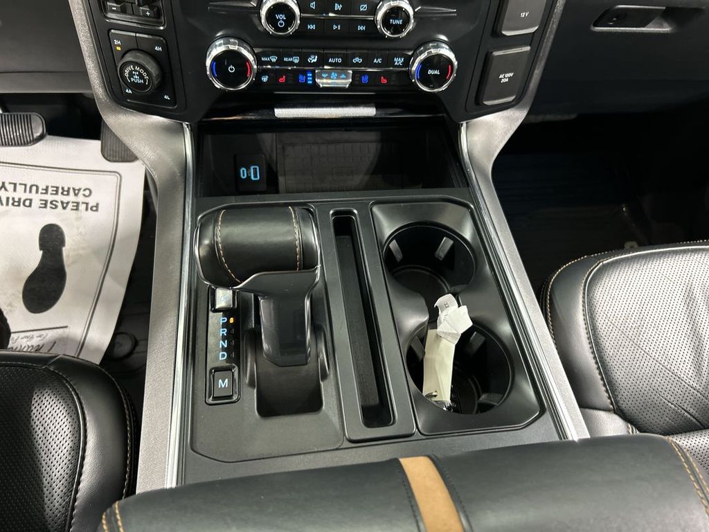 2022 Ford F-150 Platinum - Photo 18