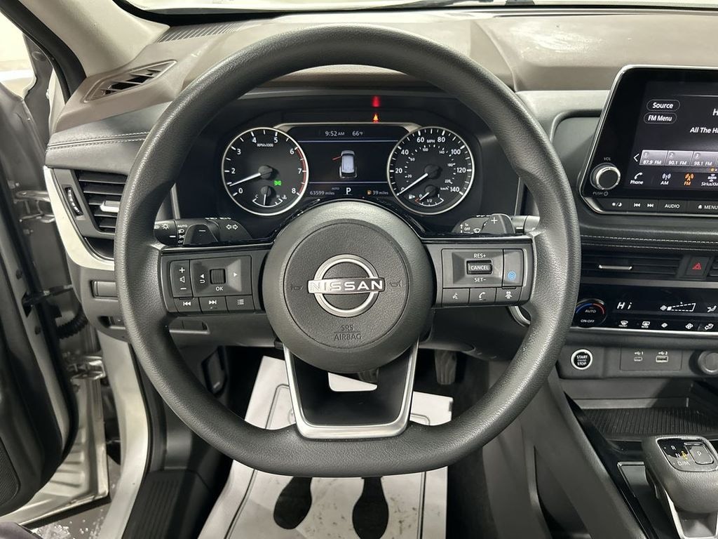 Used 2023 Nissan Rogue SV SUV