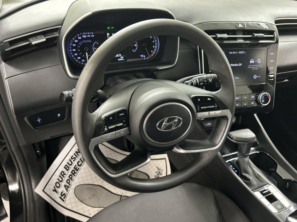 Used 2024 Hyundai Tucson SE SUV