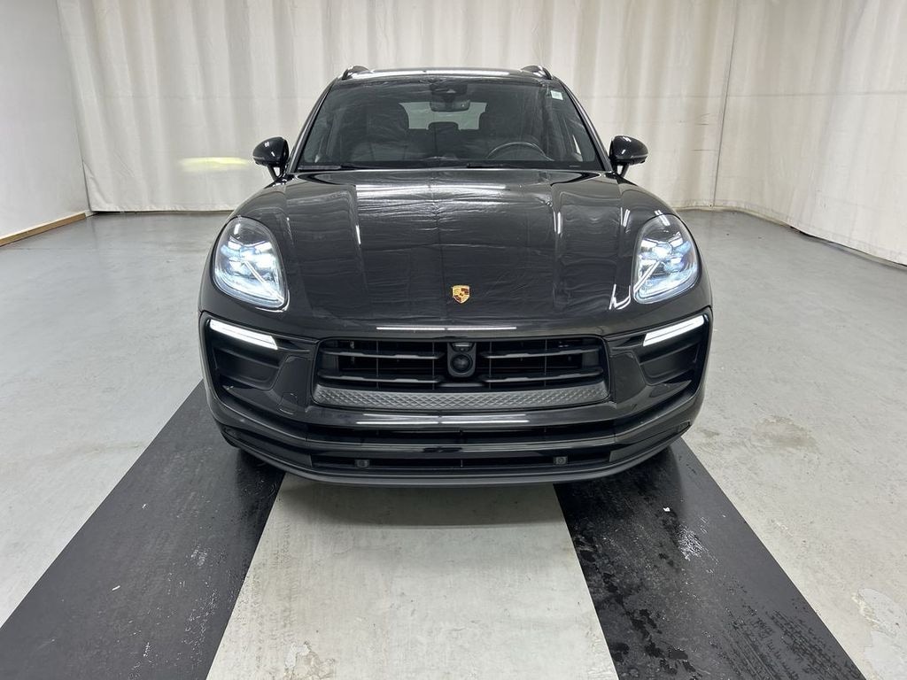 Certified 2023 Porsche Macan SUV