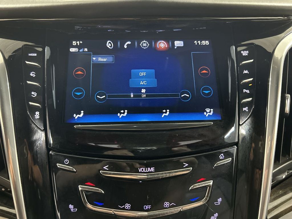 2020 Cadillac Escalade Platinum - Photo 13