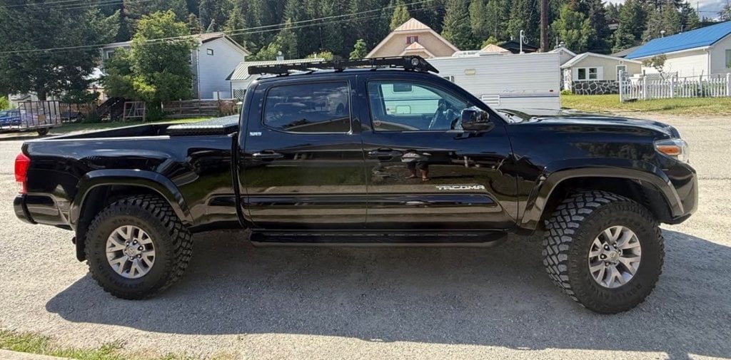 2016 Toyota Tacoma SR5