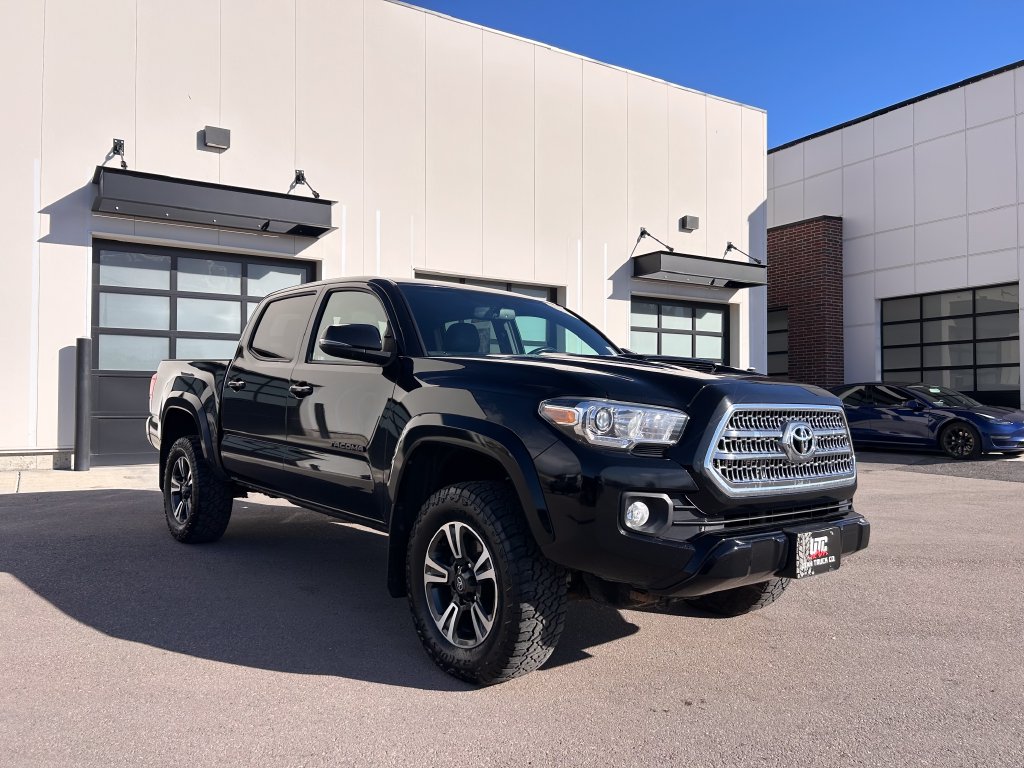 2017 Toyota Tacoma TRD Sport