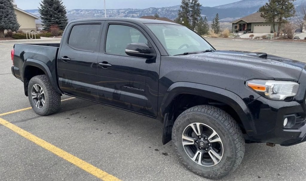 2017 Toyota Tacoma TRD Sport