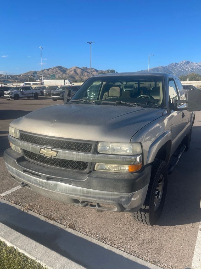 2002 Chevrolet Silverado 2500HD LS