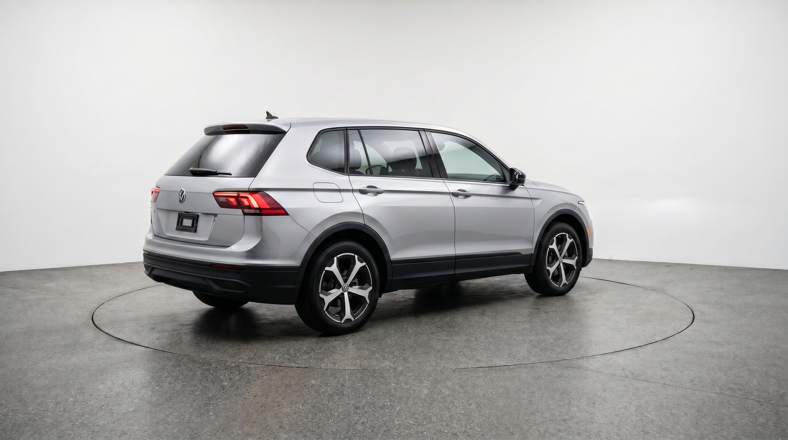 Thumbnail: 2026 Volkswagen Tiguan - 7