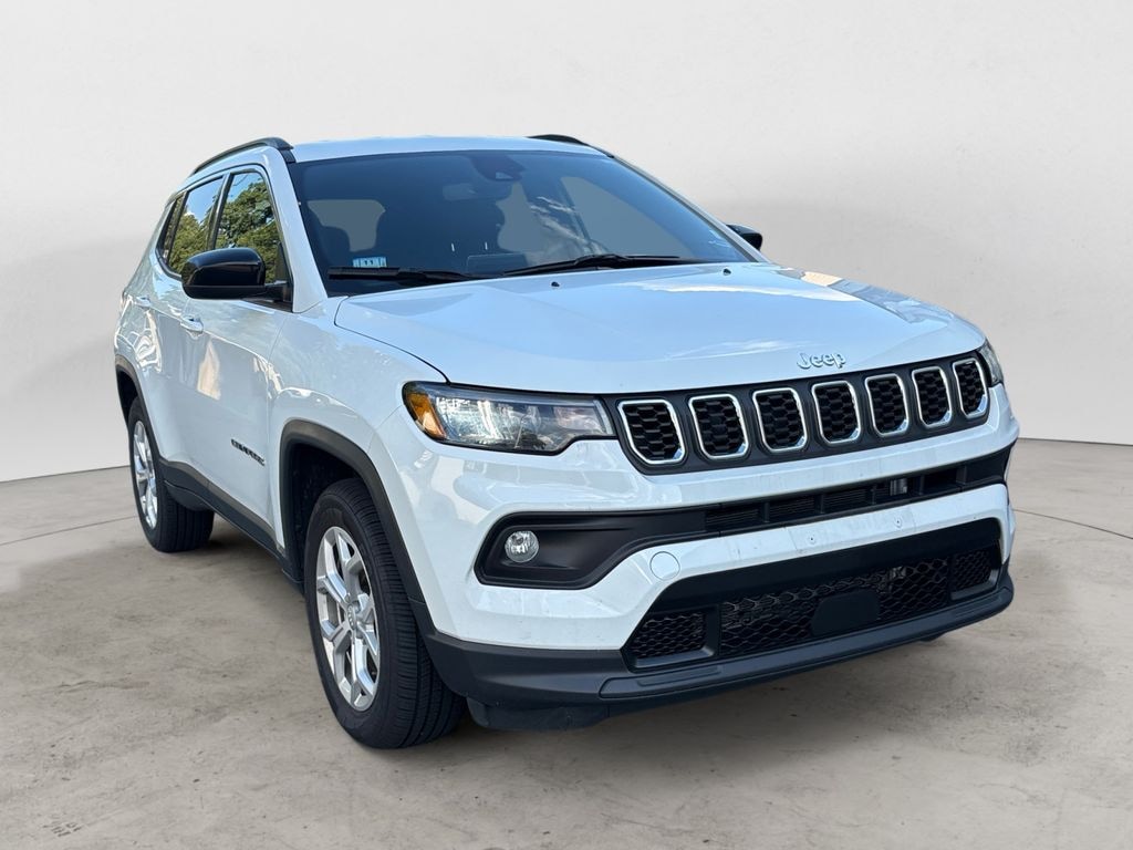 Used 2024 Jeep Compass Latitude SUV