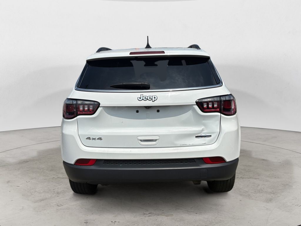 Used 2023 Jeep Compass Latitude SUV