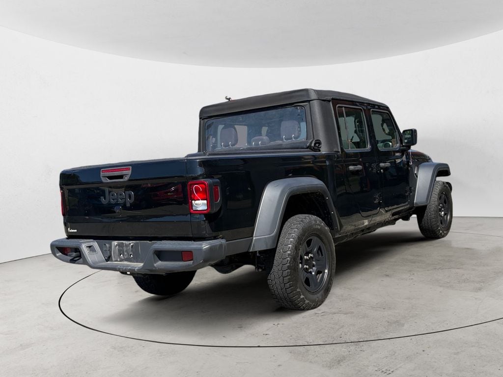 Used 2023 Jeep Gladiator Sport Truck
