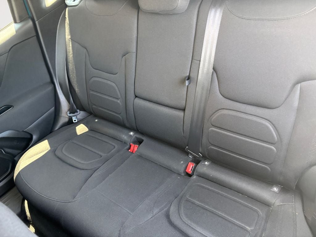 2019 Jeep Renegade Latitude - Photo 13