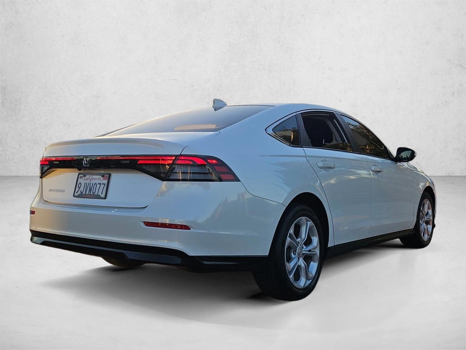 2024 Honda Accord LX - Photo 5