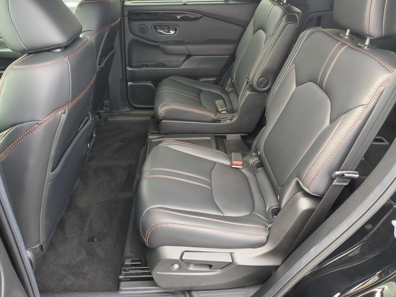 2025 Honda Pilot TrailSport - Photo 19