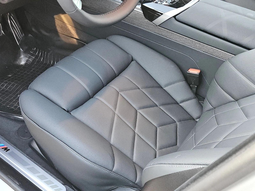New 2027 BMW 740i Base Sedan