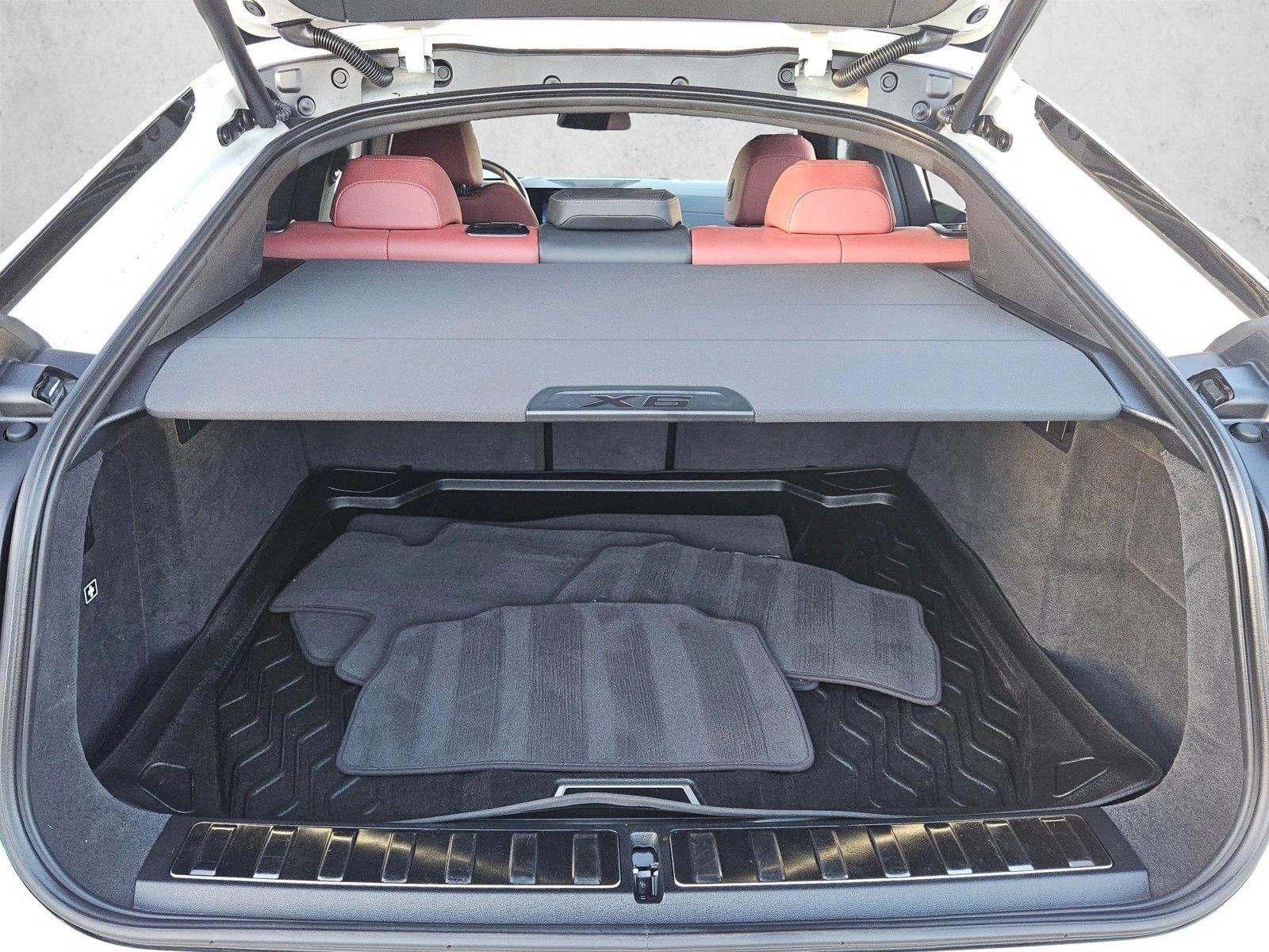 2025 BMW X6 40i - Photo 6