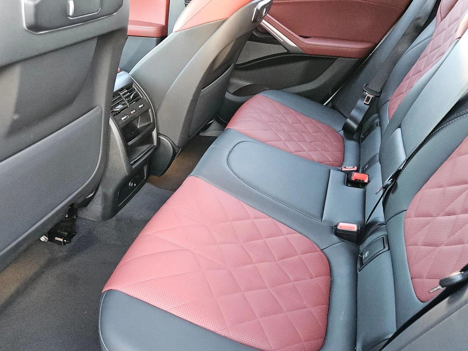 2025 BMW X6 40i - Photo 20