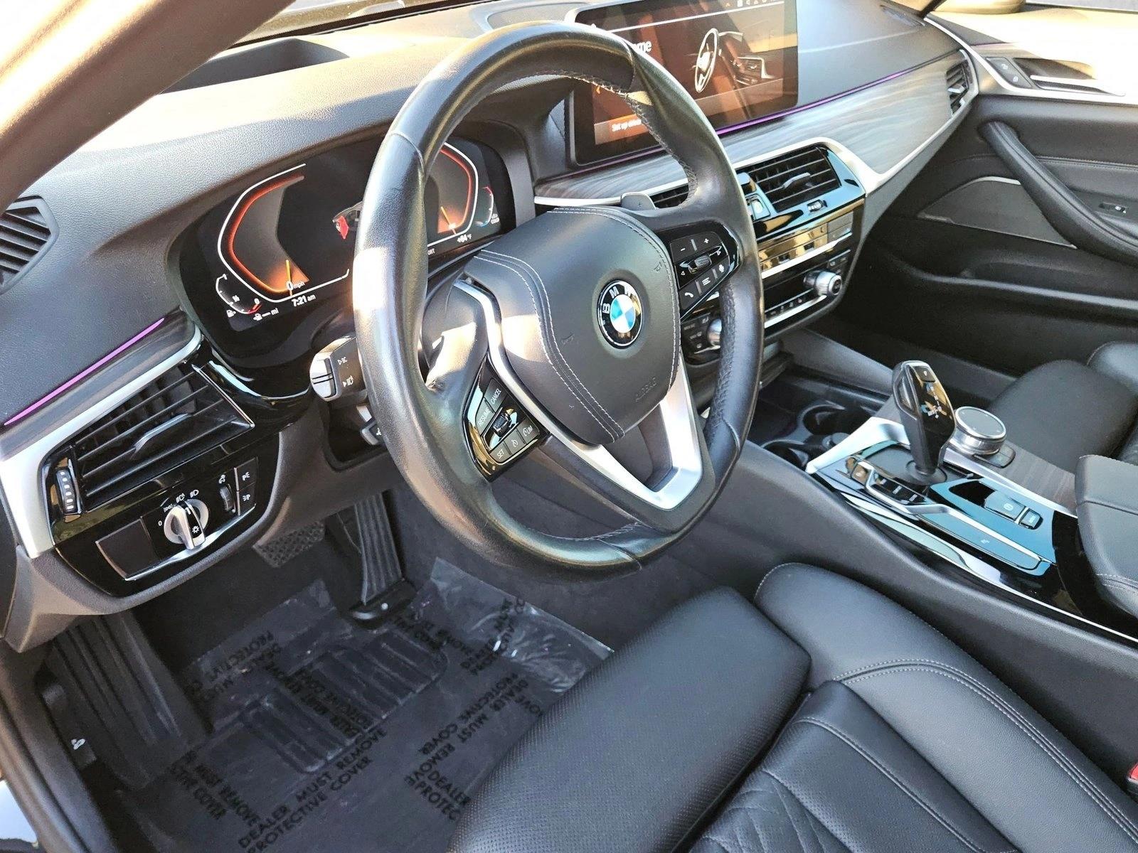 2023 BMW 5 Series 530i - Photo 10