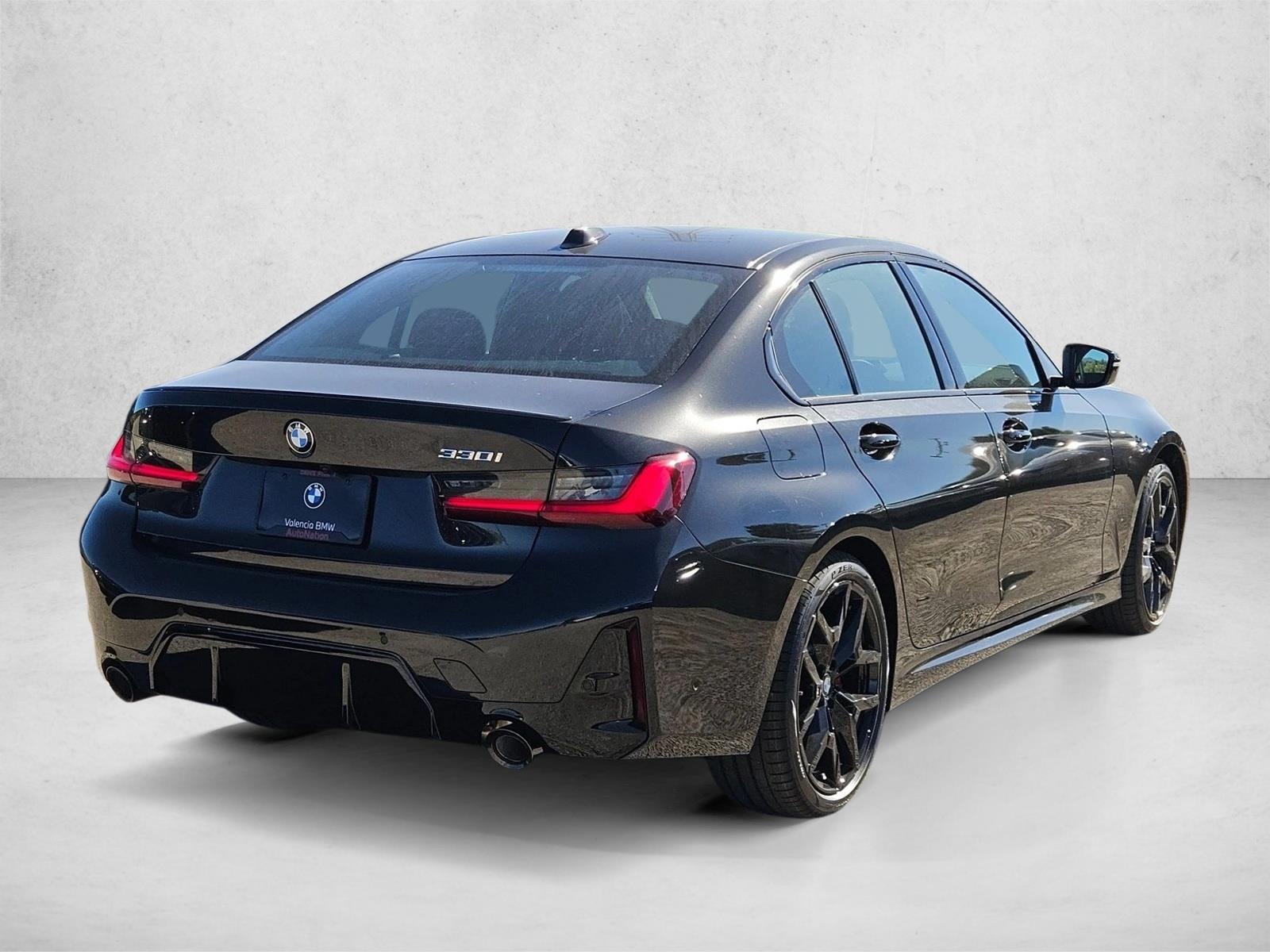New 2026 BMW 330i Sedan