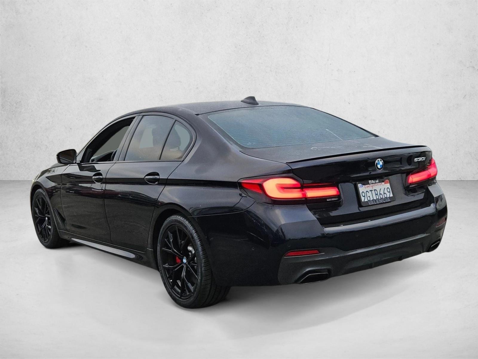 2023 BMW 5 Series 530i - Photo 8