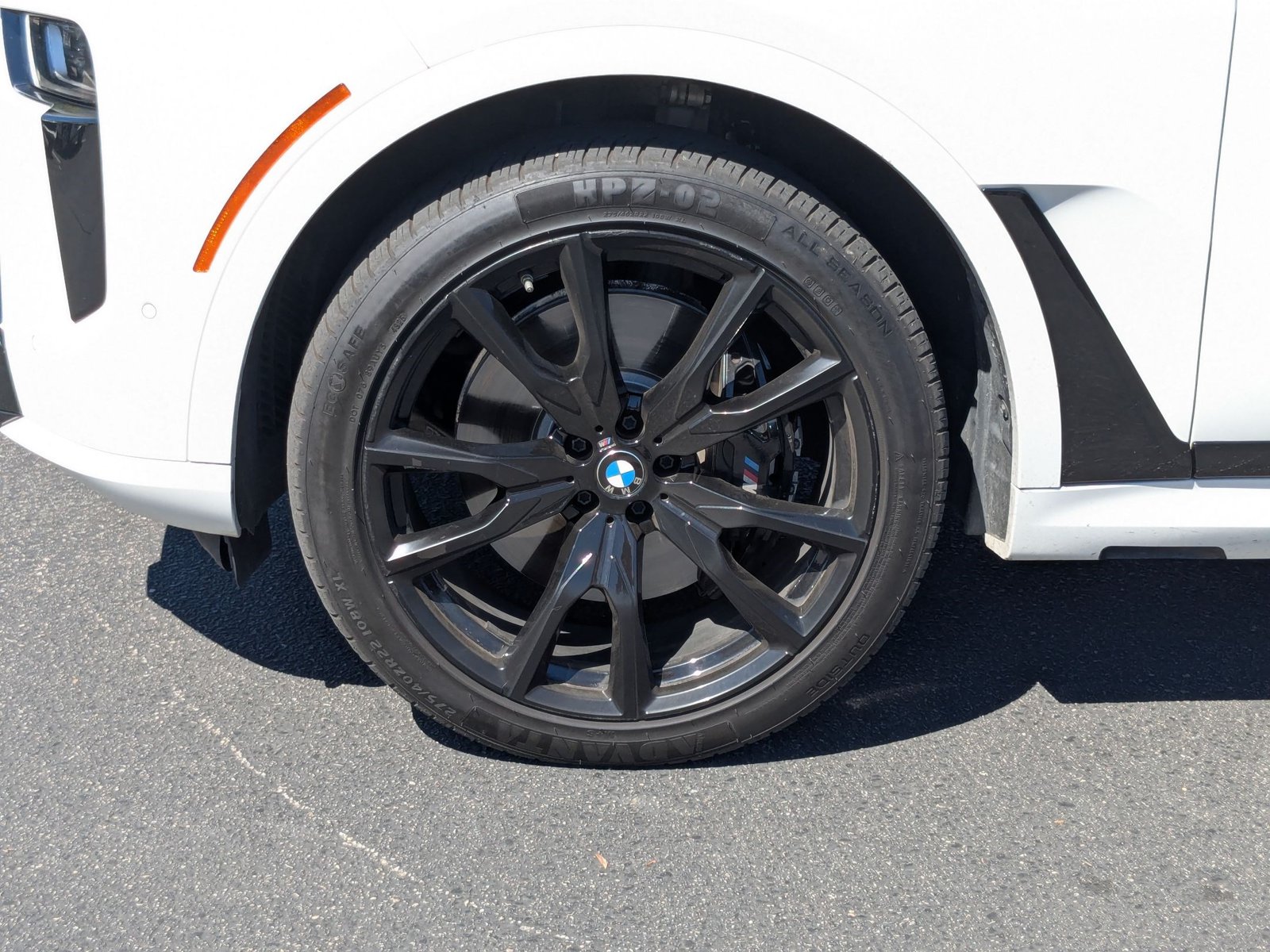 2025 BMW X7 M60i - Photo 15