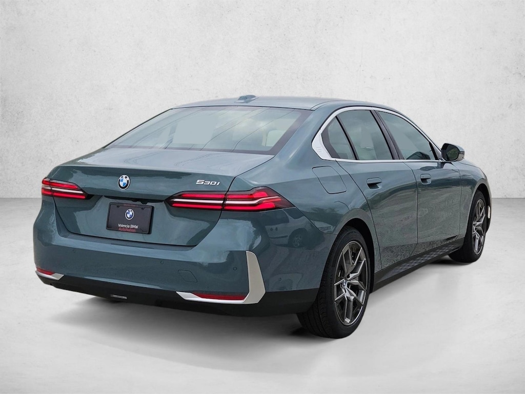 New 2027 BMW 530i Sedan