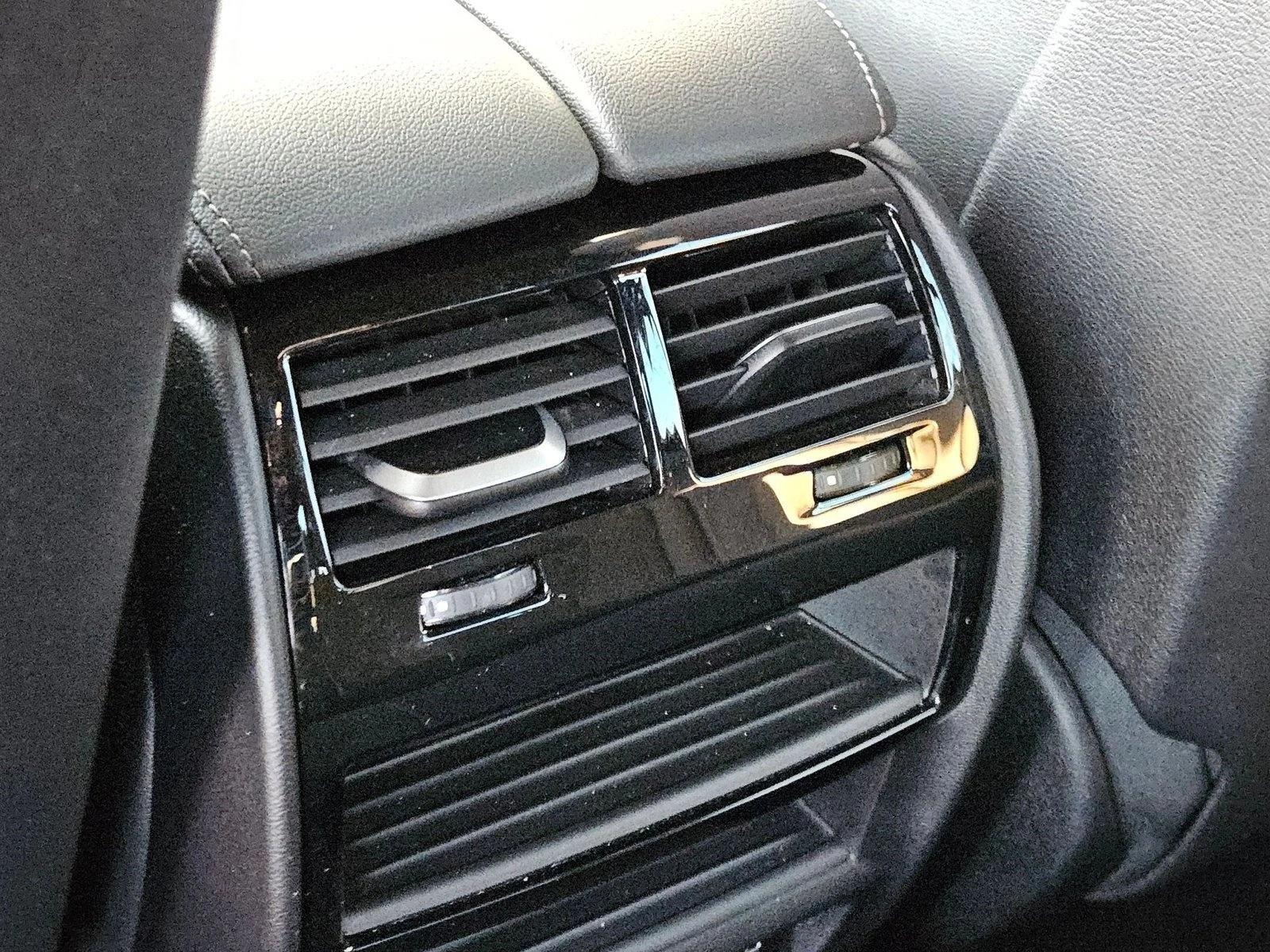 2023 BMW 5 Series 530i - Photo 18