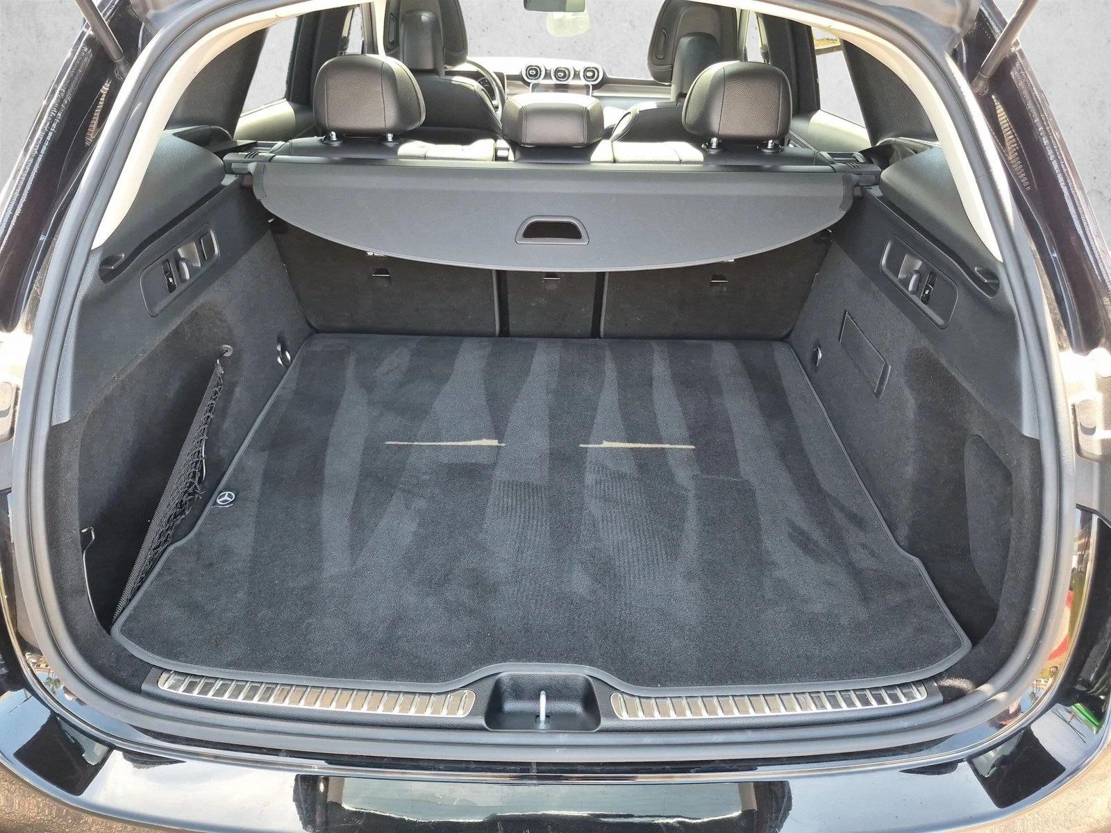 2023 Mercedes-Benz GLC GLC 300 - Photo 6