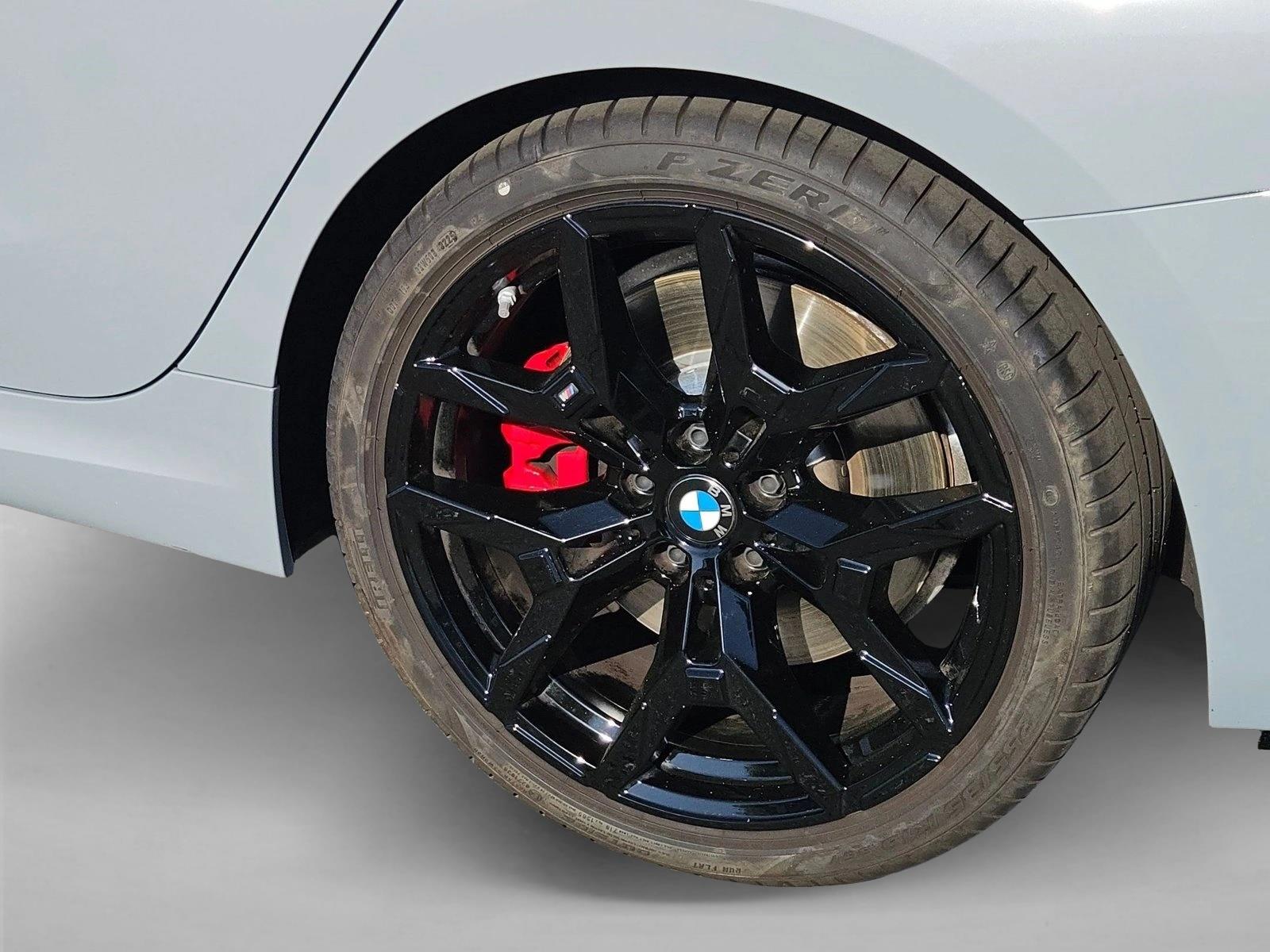 2026 BMW 3 Series 330i - Photo 25