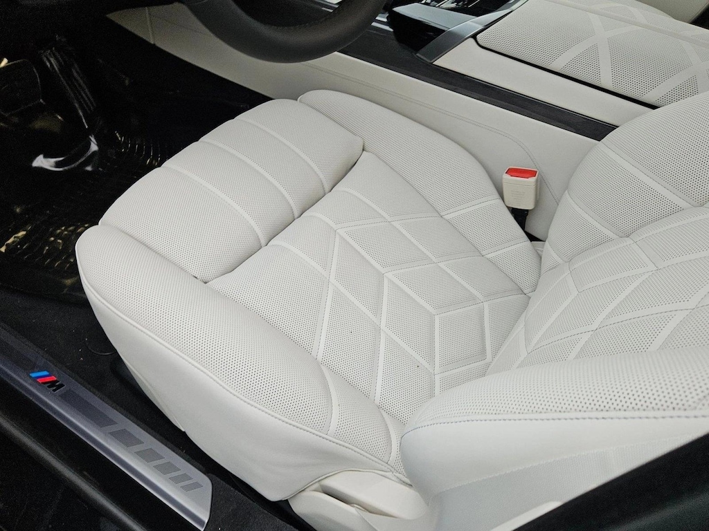 New 2027 BMW 740i Base Sedan