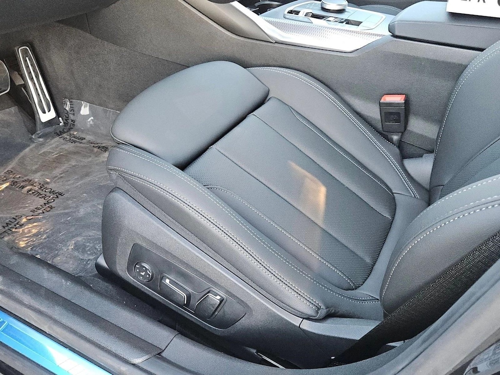 New 2026 BMW 3 Series 4dr Car