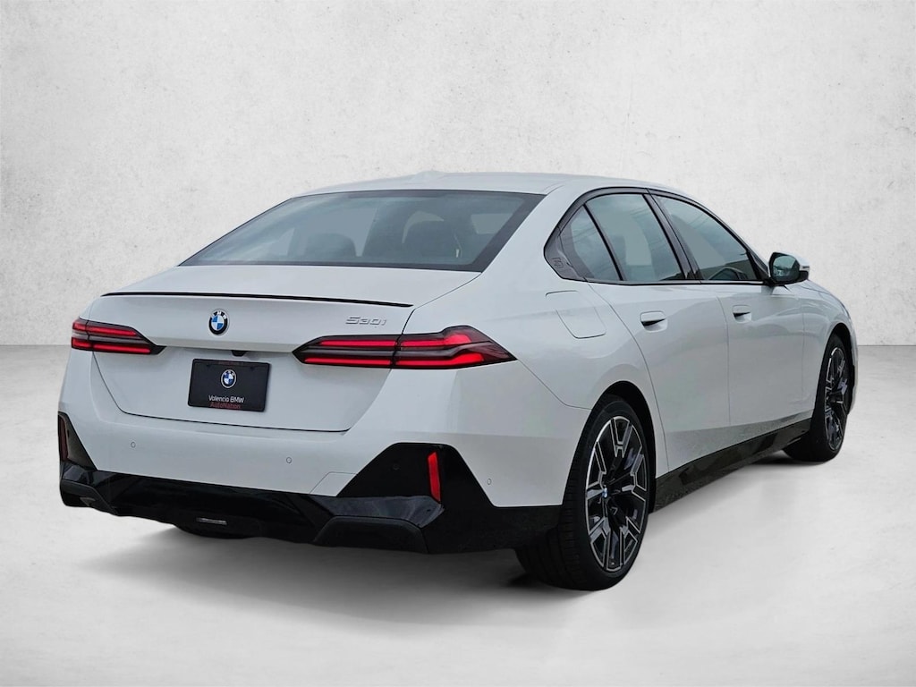 New 2027 BMW 530i Sedan