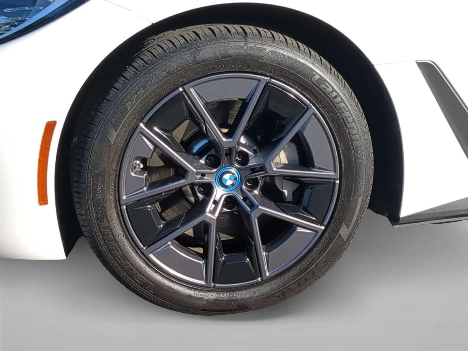 2024 BMW i4 40 - Photo 24