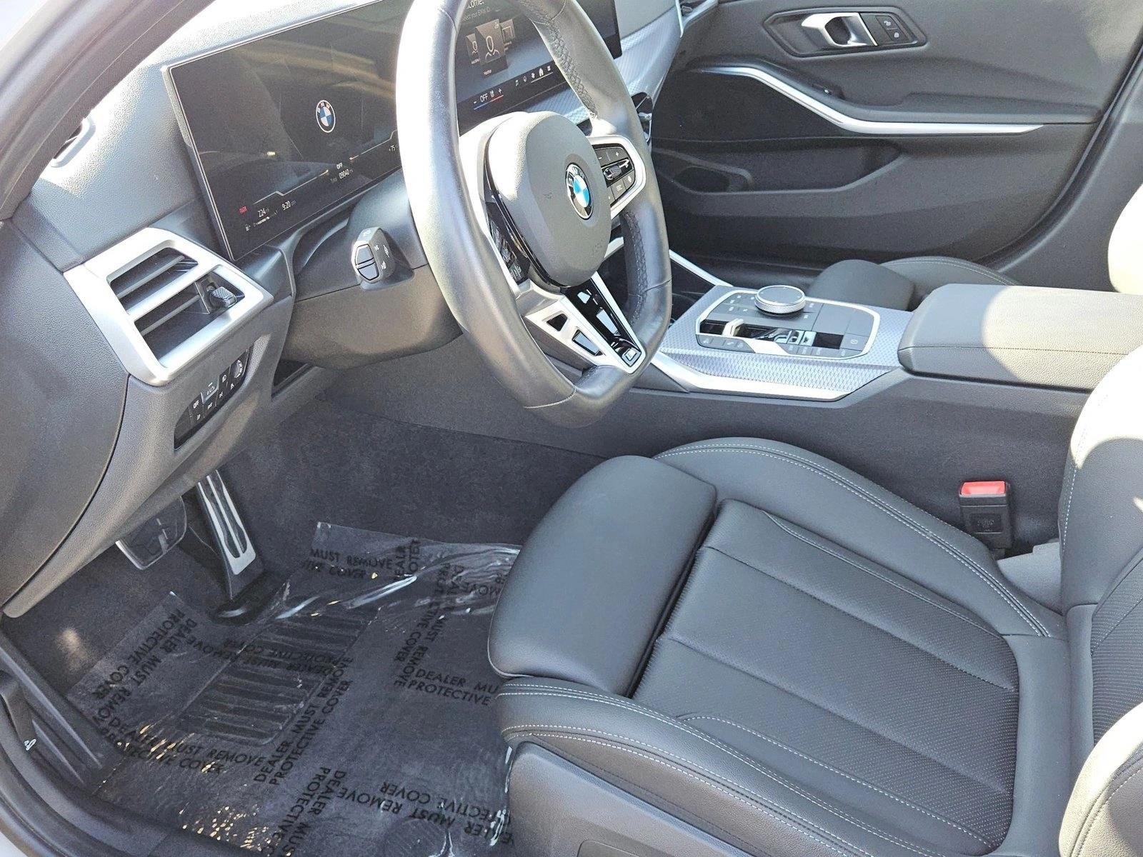 2026 BMW 3 Series 330i - Photo 17