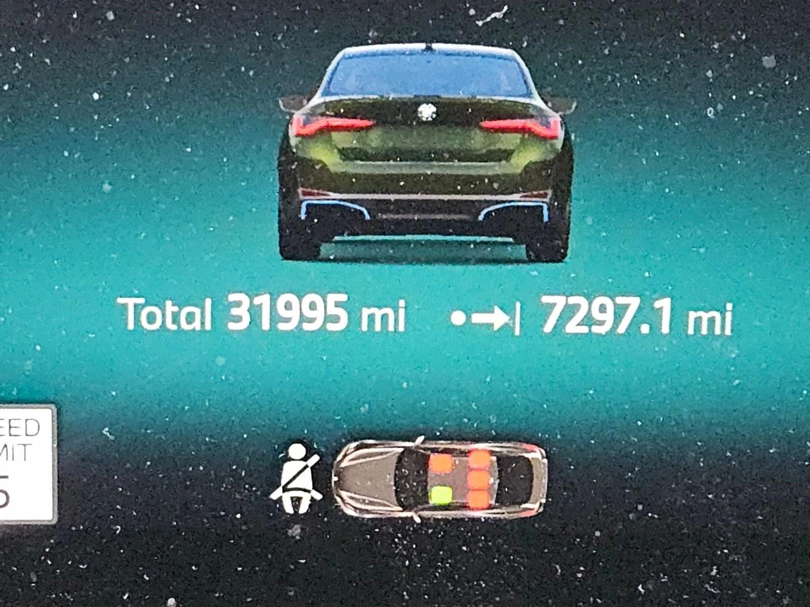 2024 BMW i4 35 - Photo 10