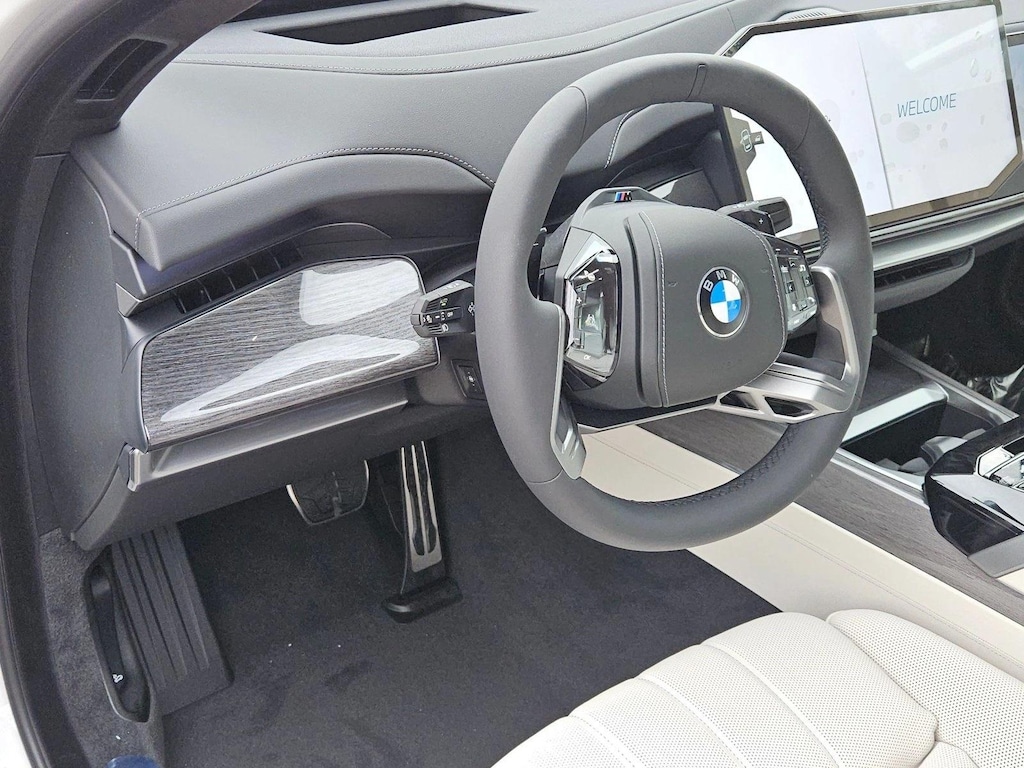 New 2027 BMW 740i Base Sedan