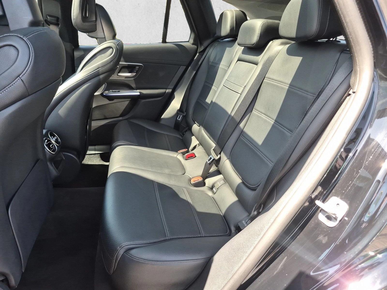 2023 Mercedes-Benz GLC GLC 300 - Photo 20