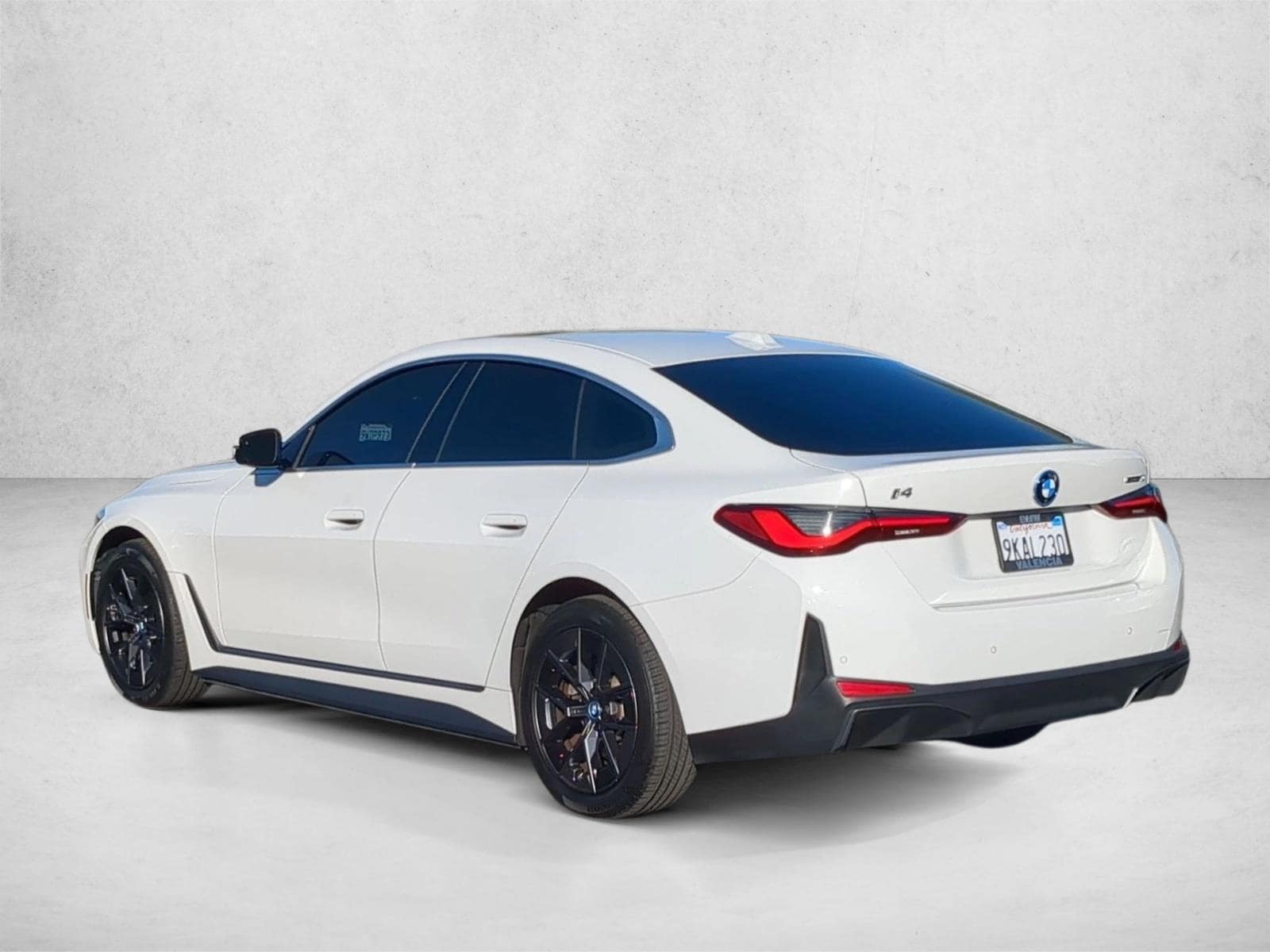 2024 BMW i4 40 - Photo 8