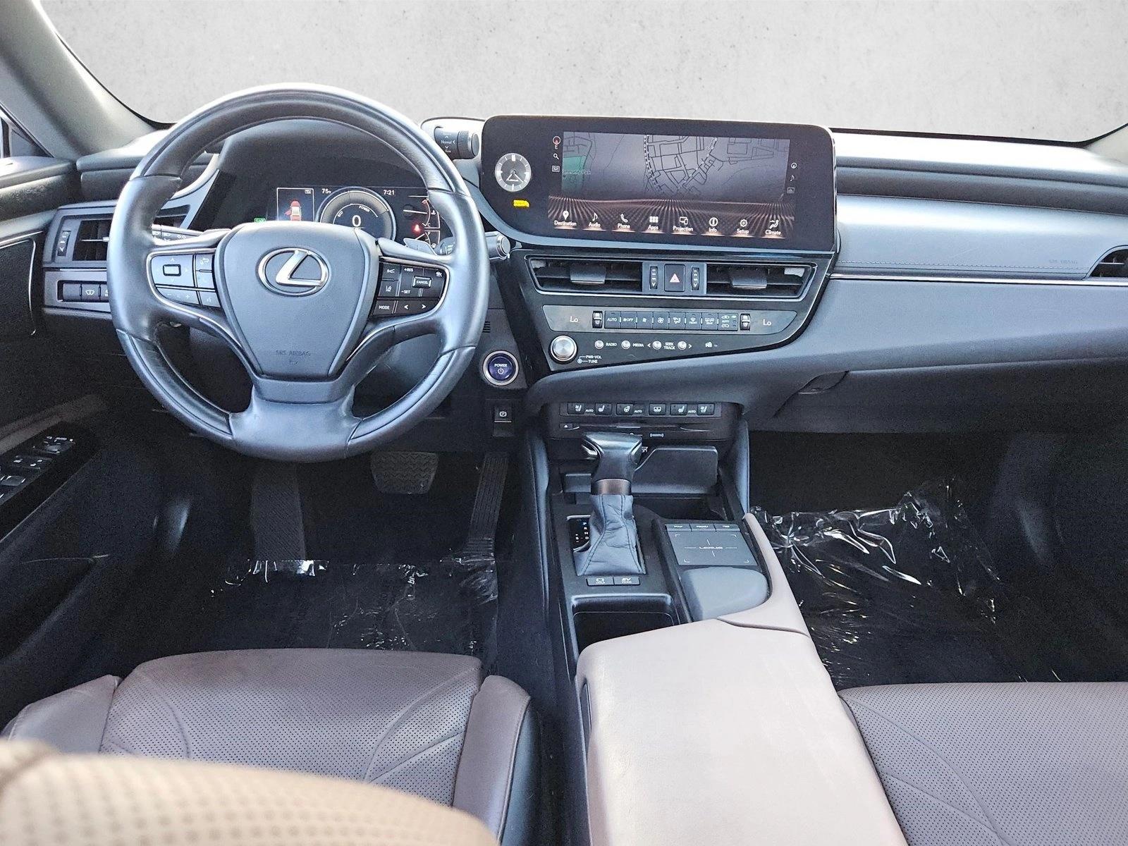 2022 Lexus ES Hybrid 300h Luxury - Photo 16