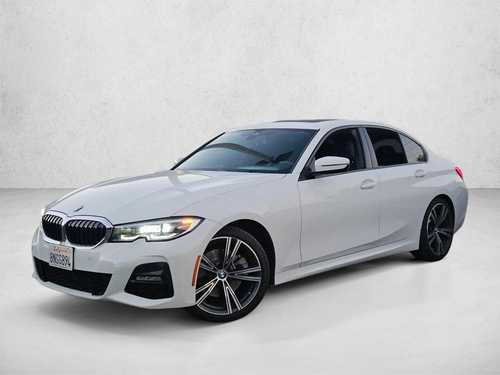  BMW 330i