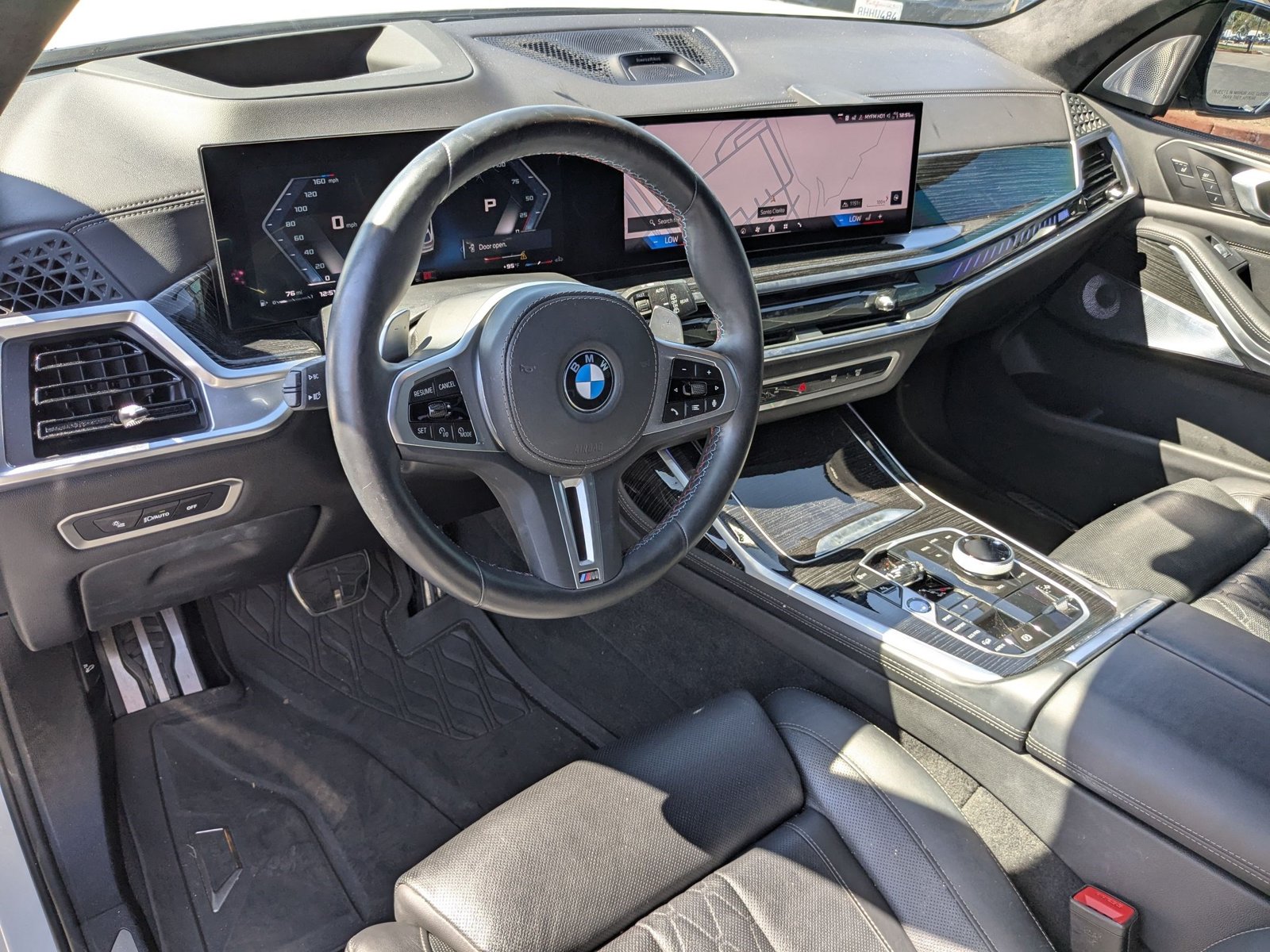 2025 BMW X7 M60i - Photo 6