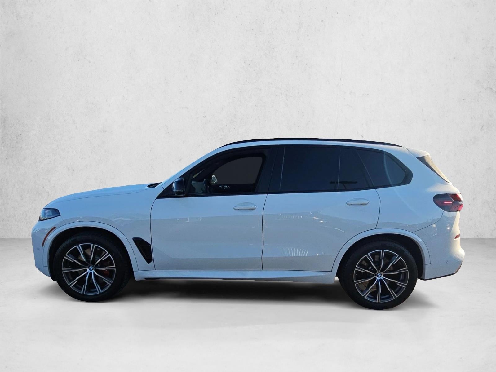 2024 BMW X5 M60i - Photo 9