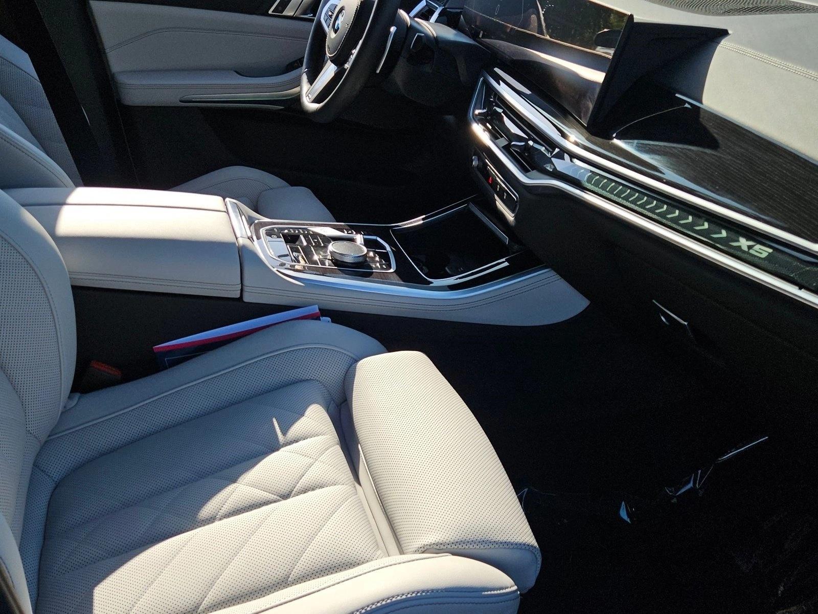 2026 BMW X5 40i - Photo 21