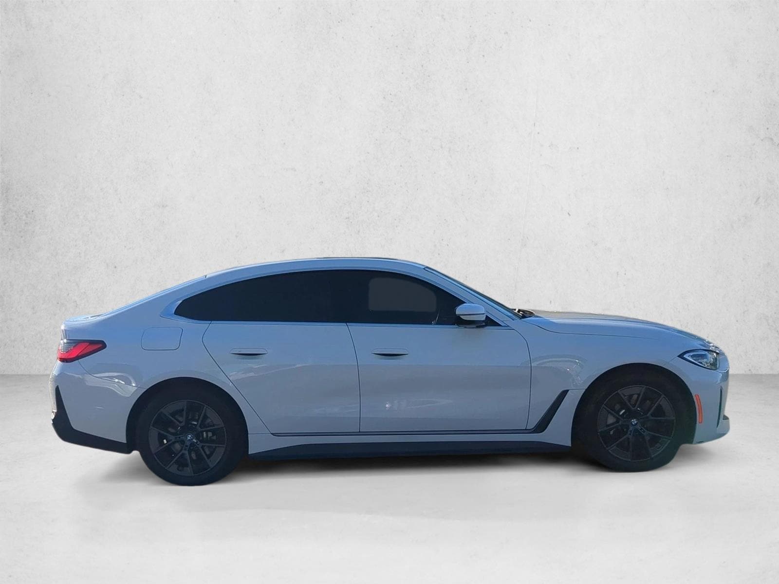 2024 BMW i4 40 - Photo 4
