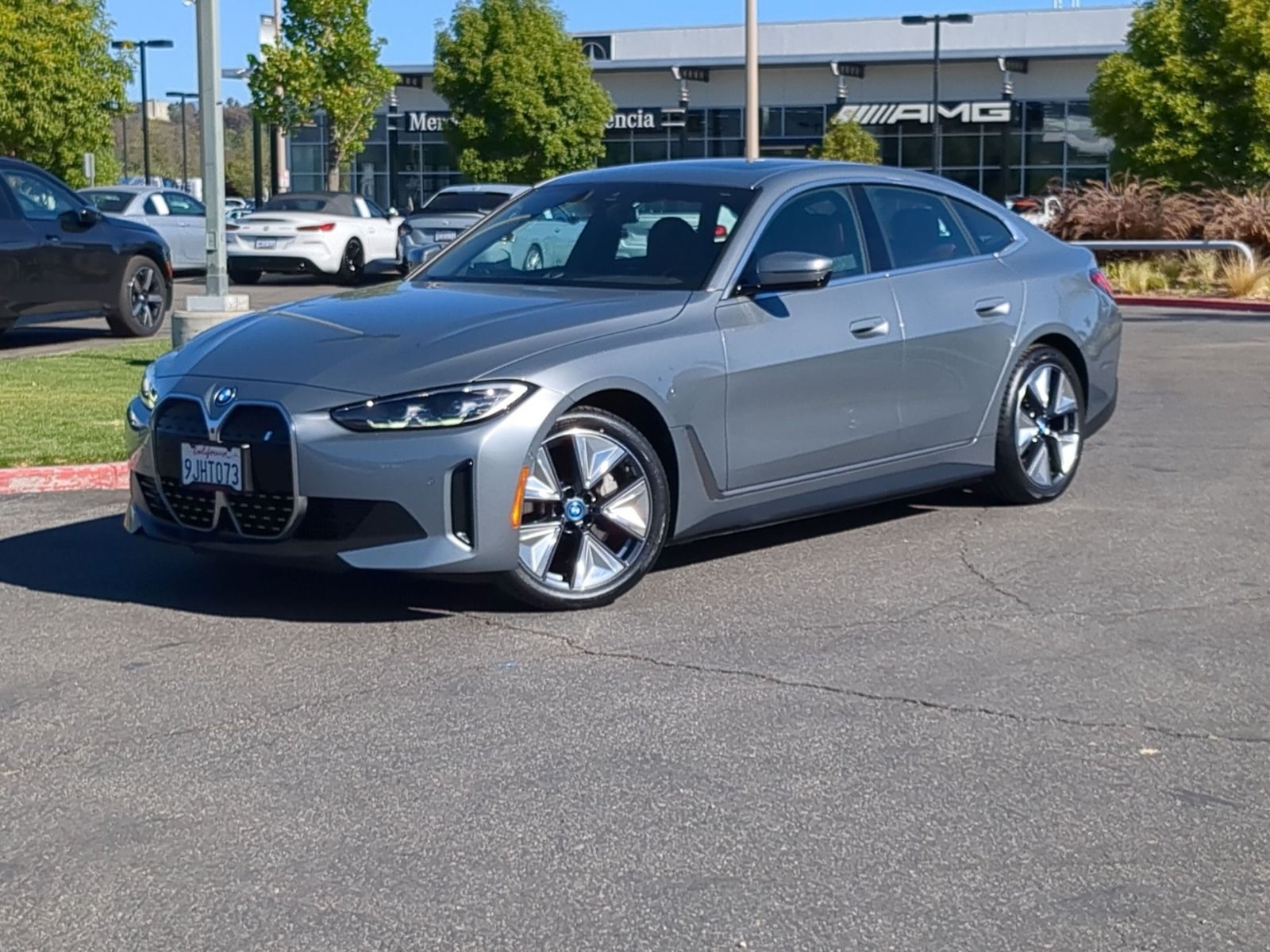  BMW i4