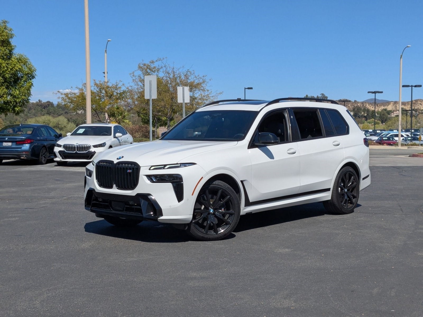 2025 BMW X7