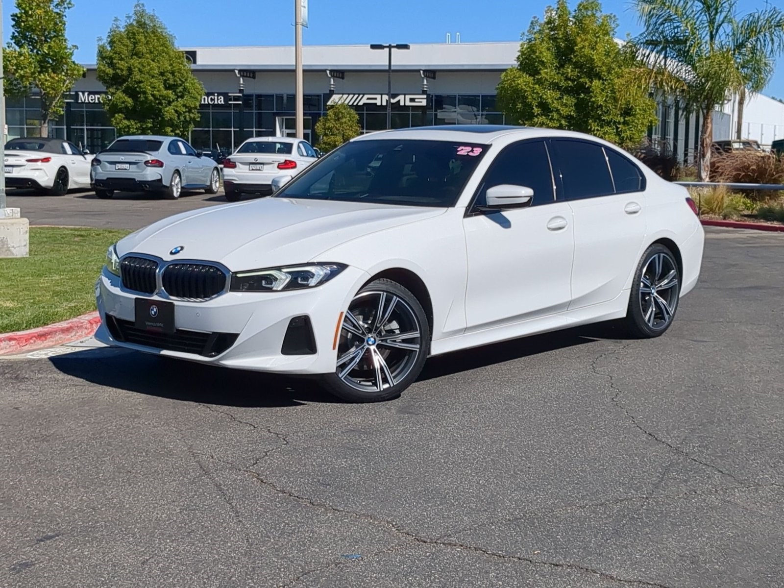  BMW 330i